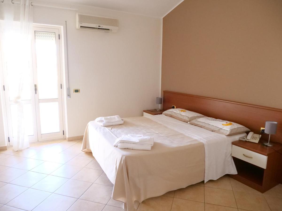 Grand Hostel Calabria Pietrapaola Ngoại thất bức ảnh
